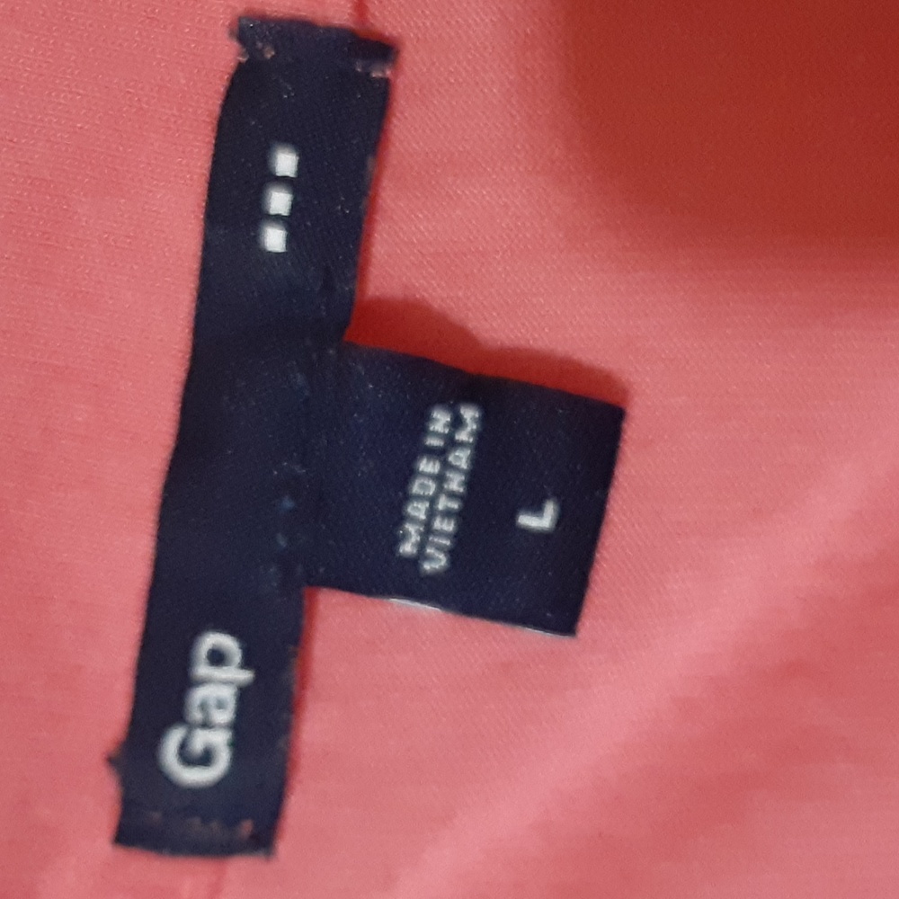 Gap Top - Picture 4 of 4